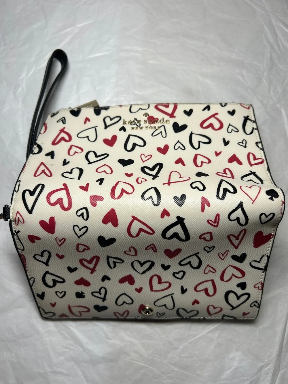 Kate Spade New York Staci wallet/ Wristlet .,multi-colored scribble hearts NWOT